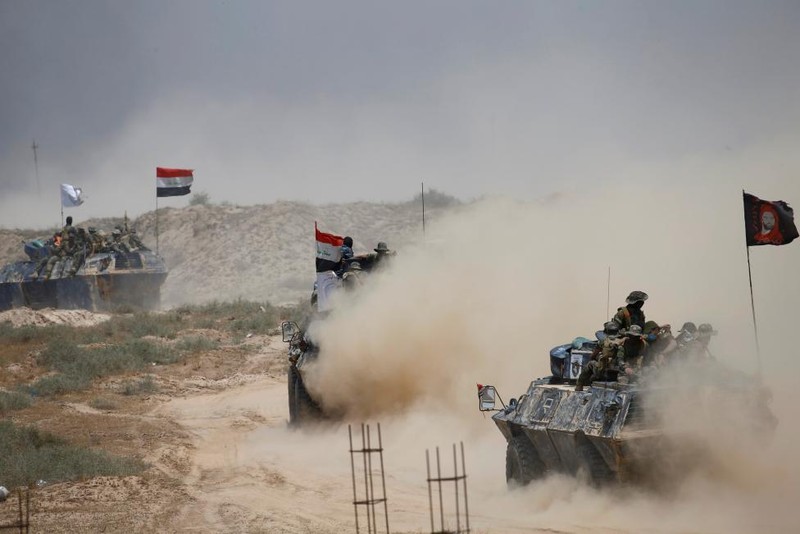 Chao lua Fallujah trong anh moi Reuters-Hinh-9